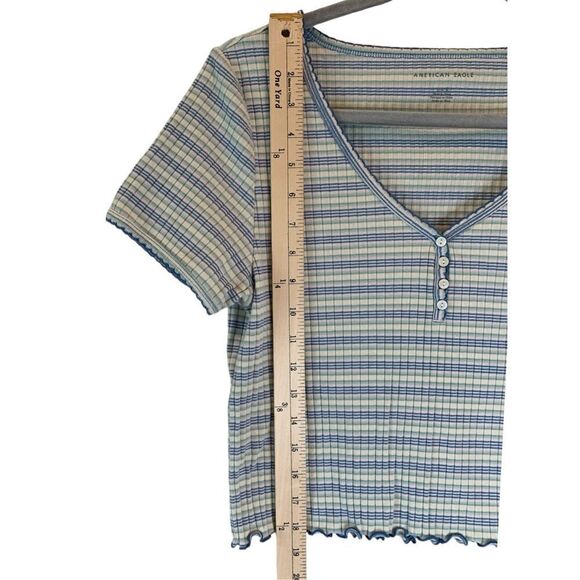 American Eagle Outfitters Cropped Shirt Large - Picture 4 of 5